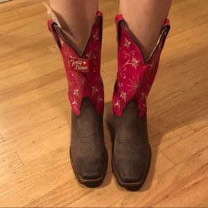 Tony Lama Cowgirl Boots (new with tags!)